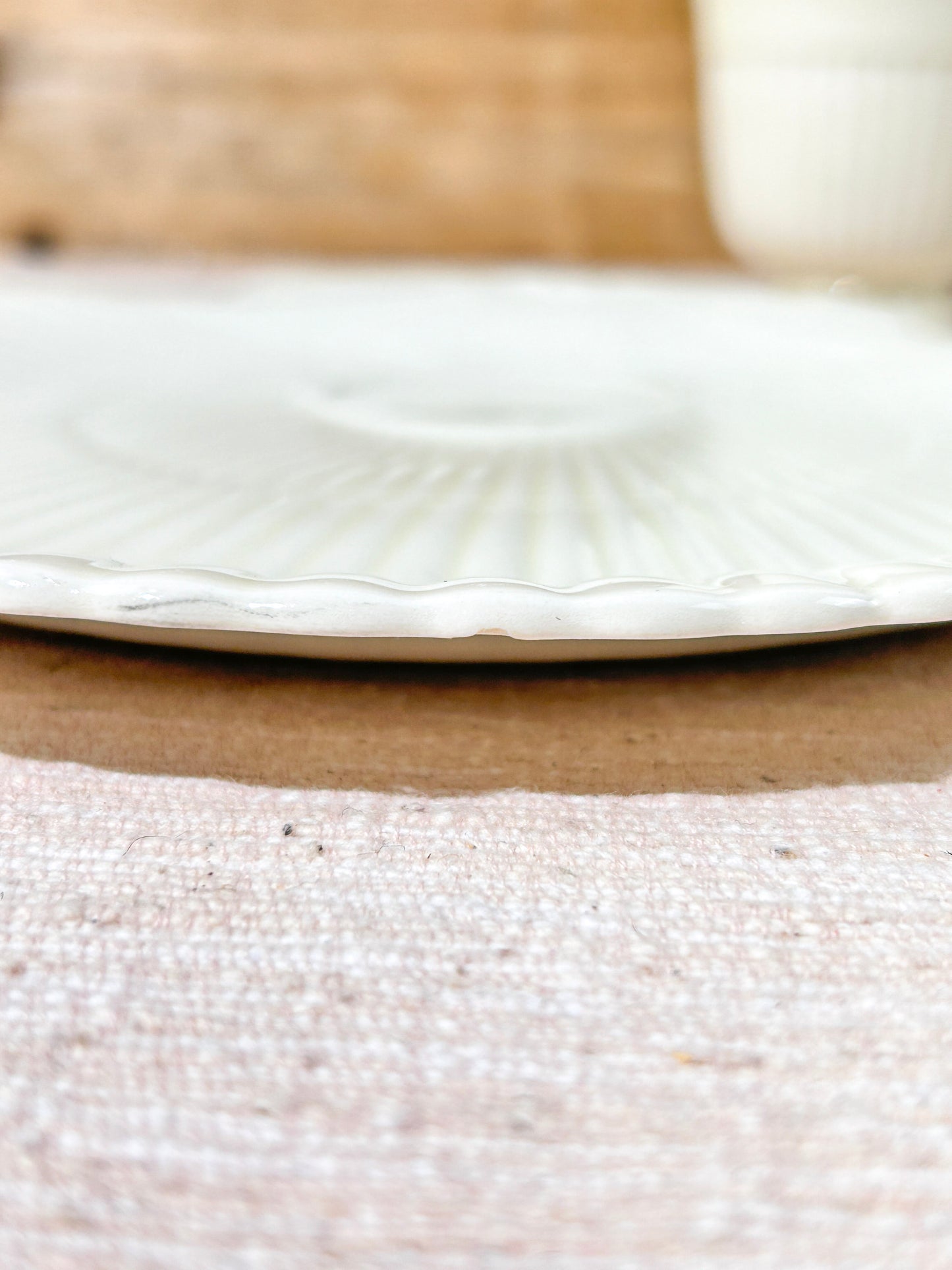 Wedgwood of Etruria Edme Footed Cup & Sandwich Dish Seashell