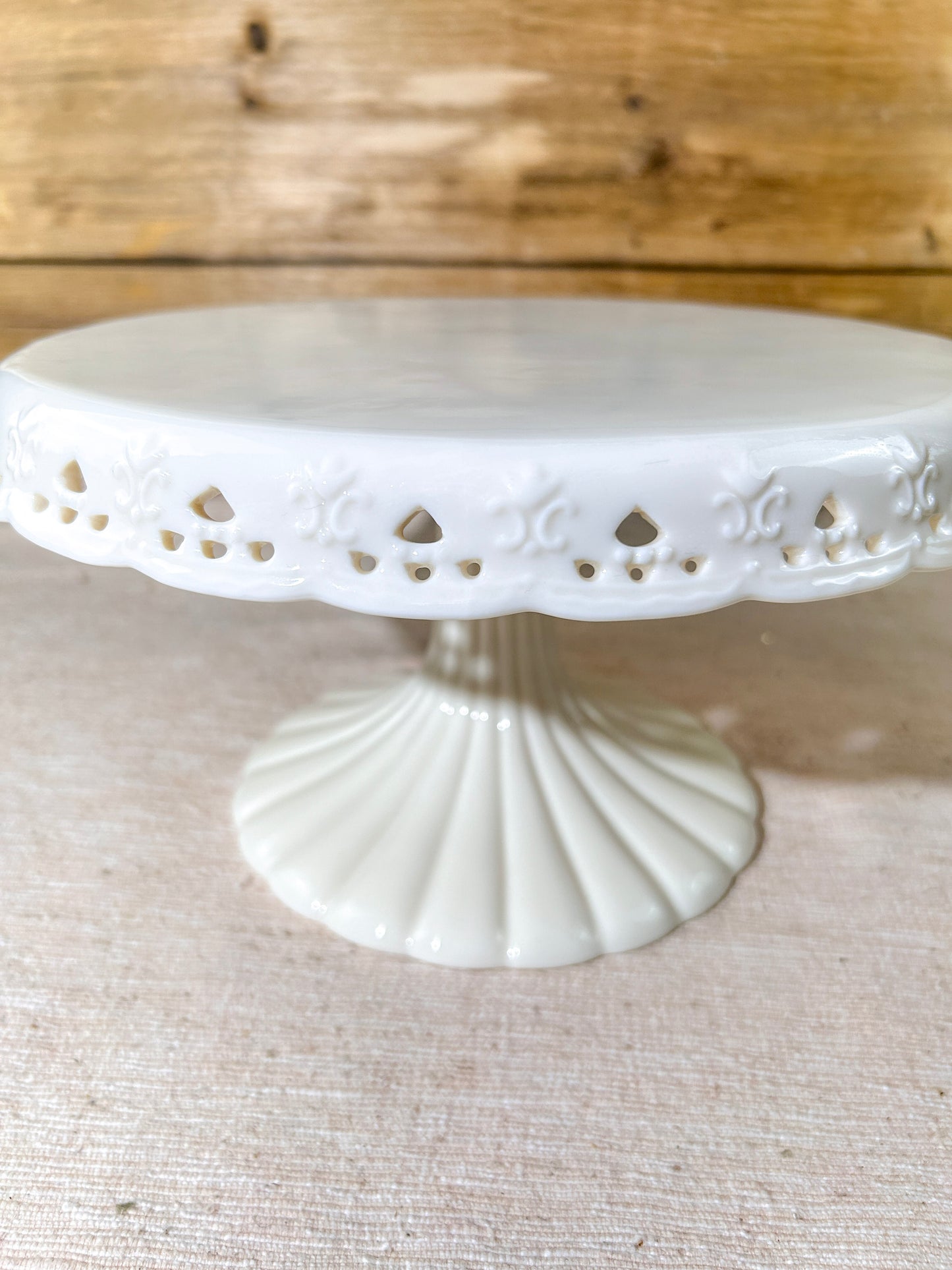 Skye McGhie Cream Lace Pedestal Cake Plate White Porcelain