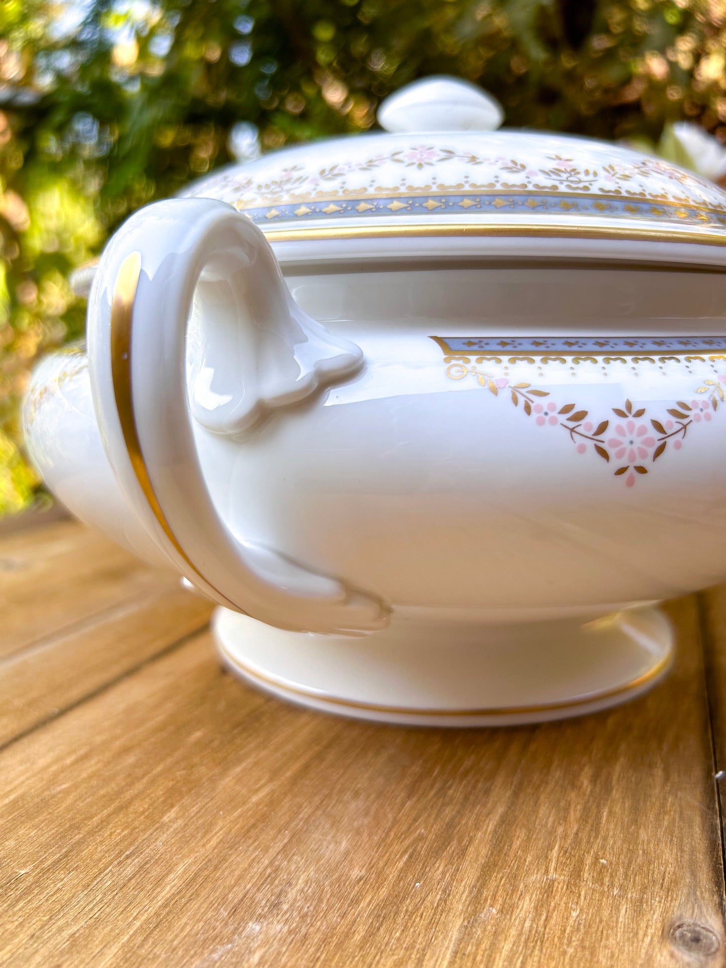 Vintage Royal Worcester Juliette Pink & Gold Serving Bowl w Lid