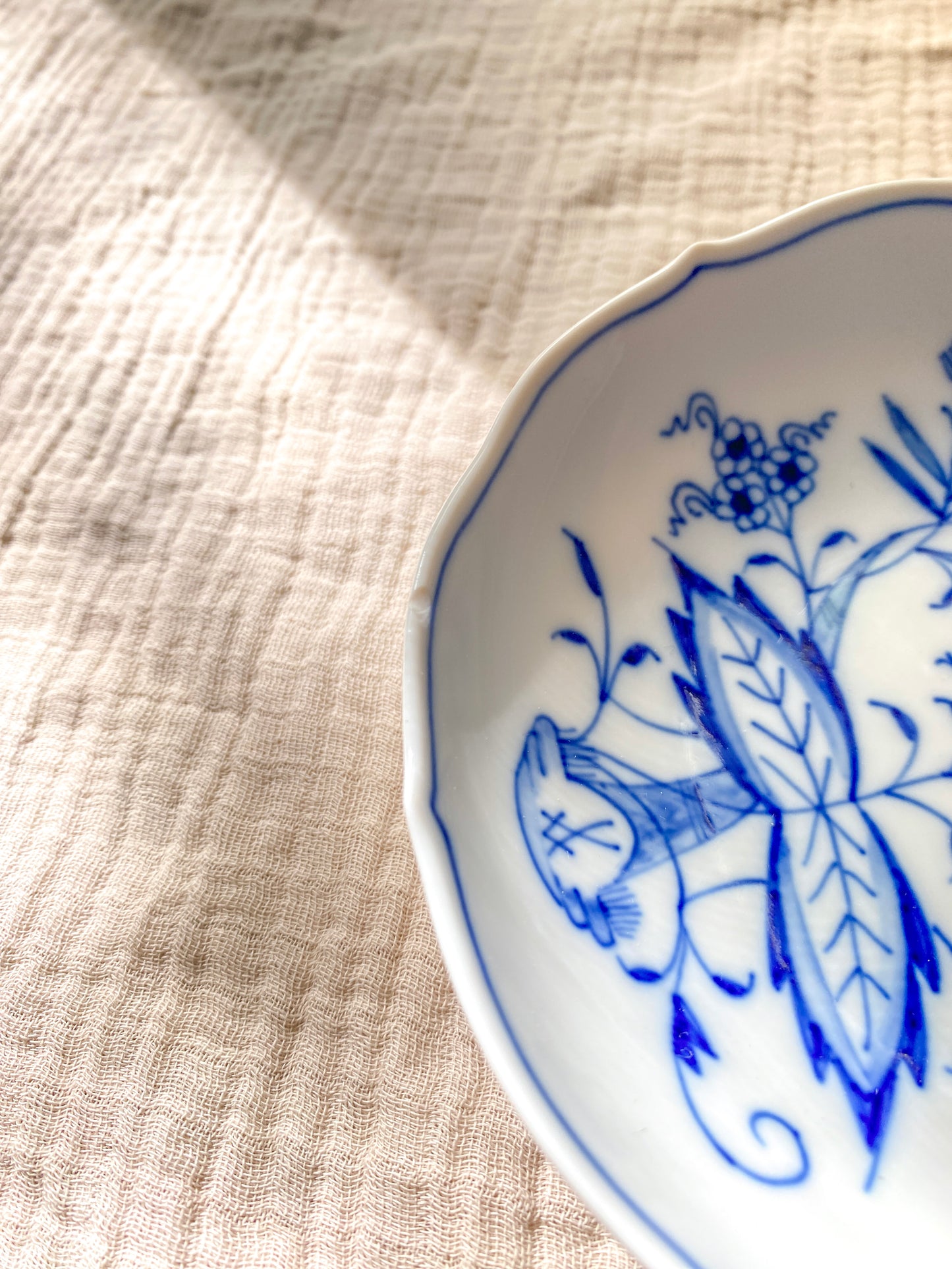 Meissen German Cobalt Blue Onion Antique Dishes