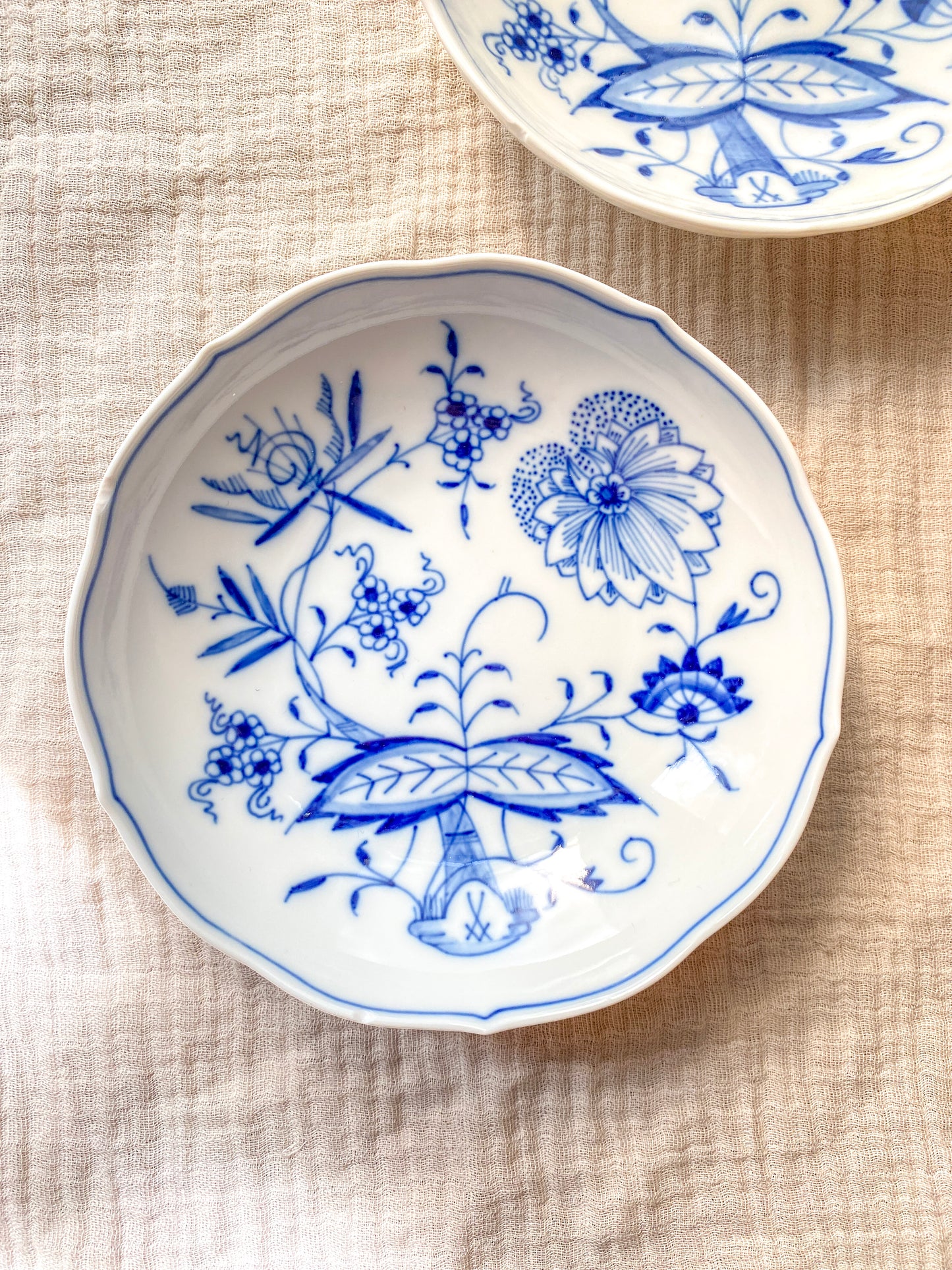 Meissen German Cobalt Blue Onion Antique Dishes