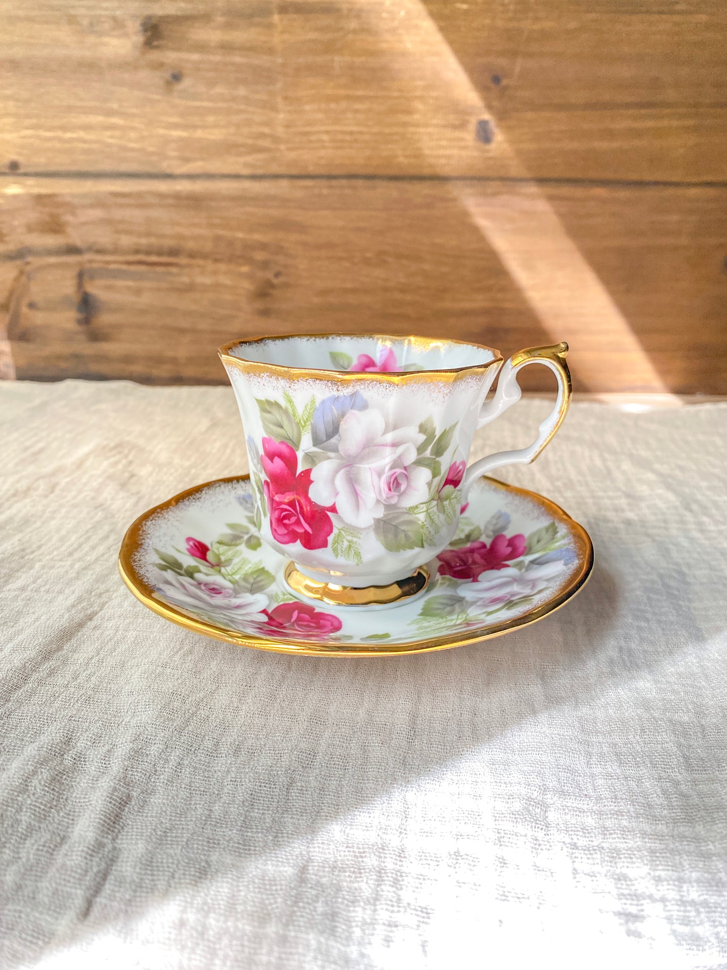 Vintage Elizabethan Jacobean White & Gold with Roses Teacup and Saucer