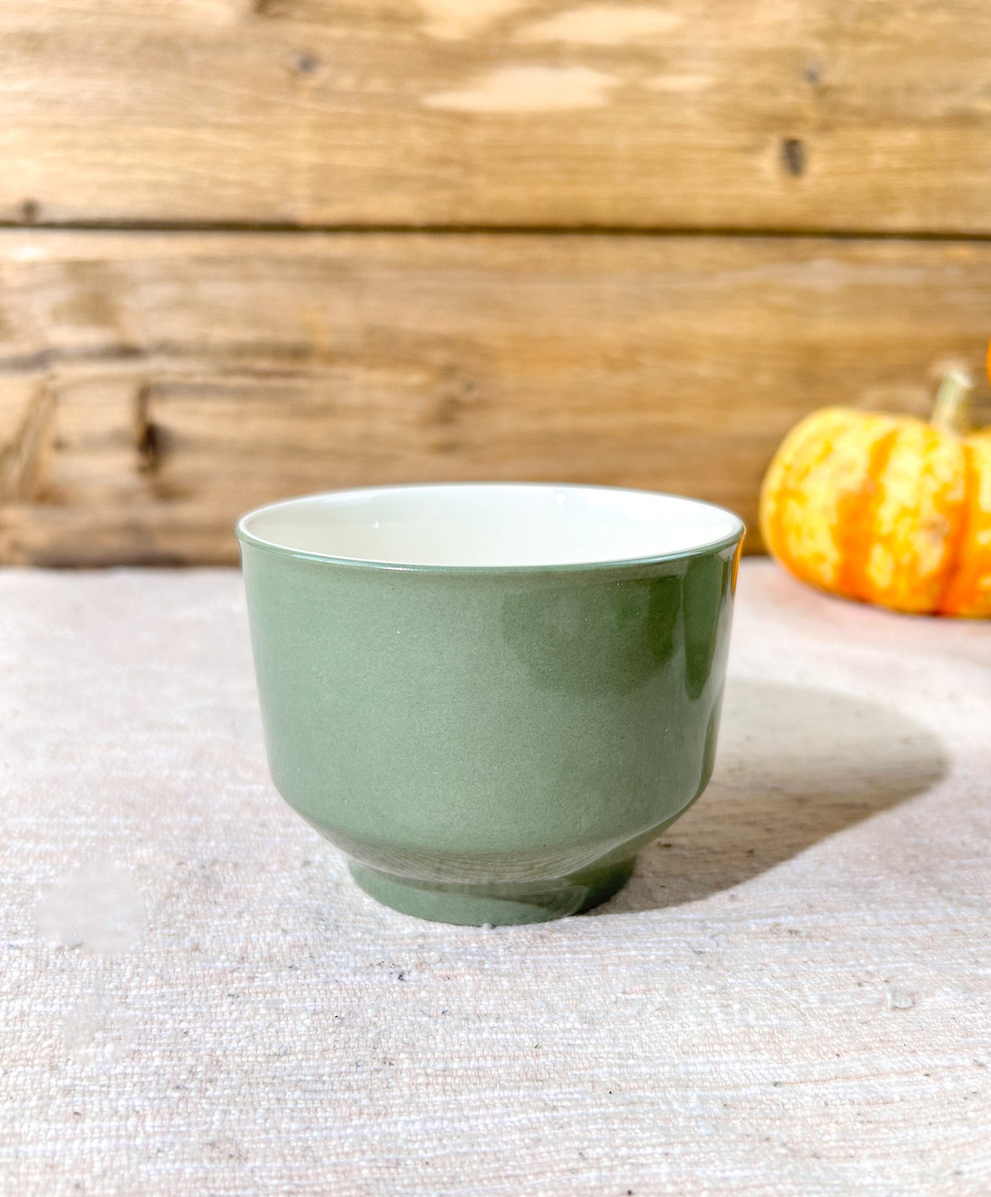 Wedgwood Moss Green Sugar Bowl & Flat Cups