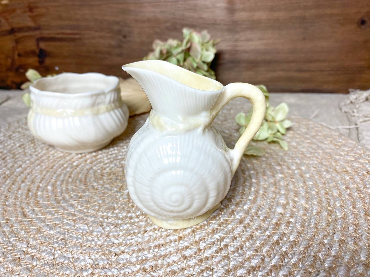 Belleek Fine Porcelain Shell Creamer & Bow Sugar Bowl