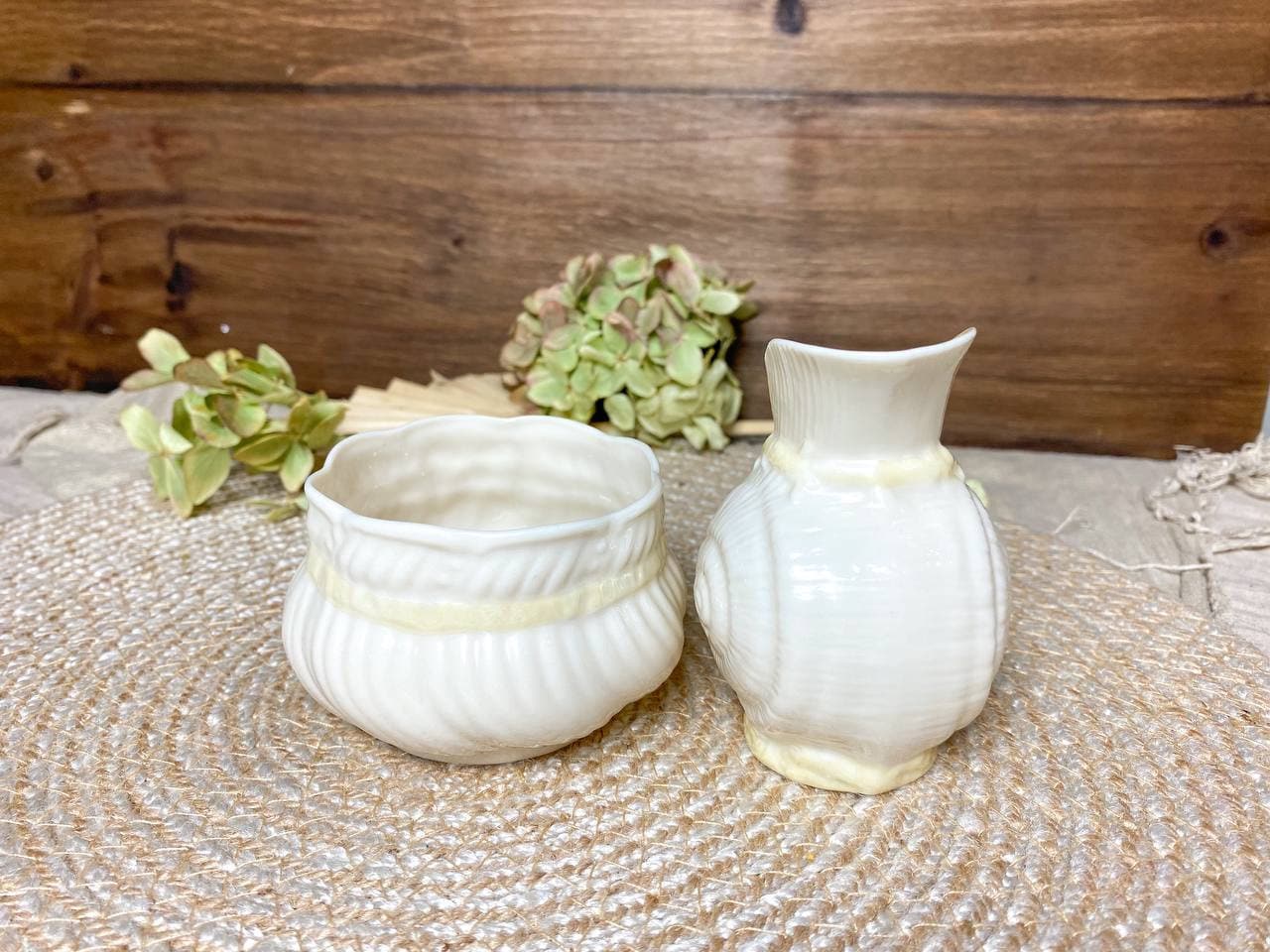 Belleek Fine Porcelain Shell Creamer & Bow Sugar Bowl