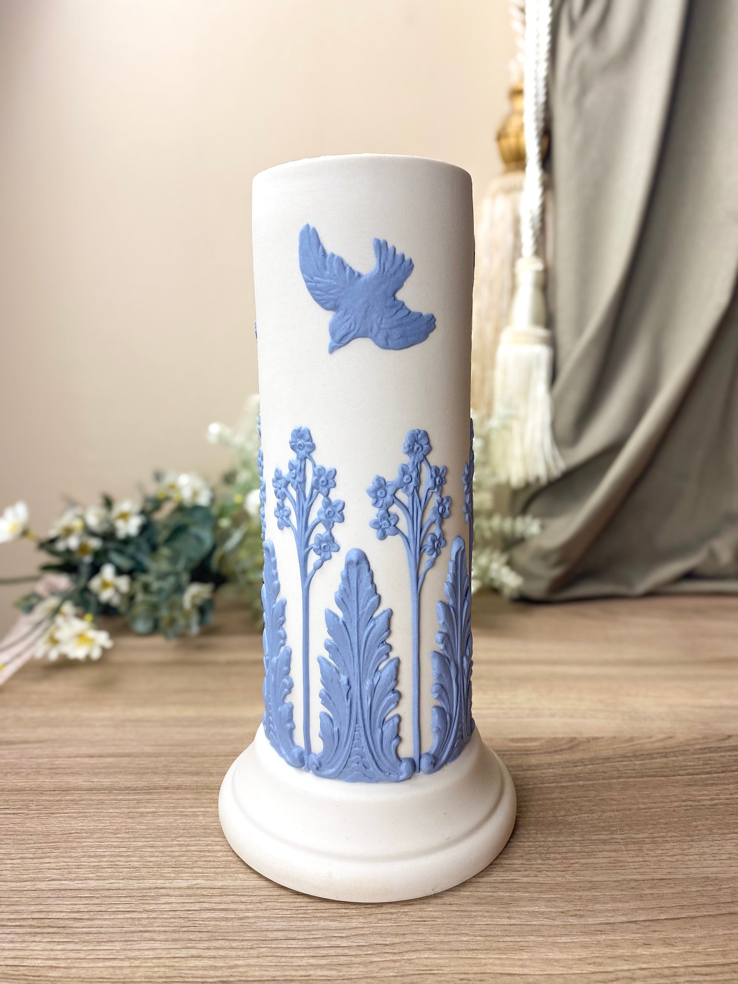 Vintage ECanada Jasperware Vase White+Blue  and White+Pink