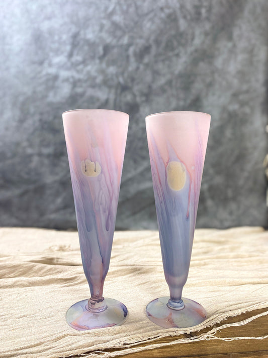 Vintage Rueven Art Glass Fluted Vase Set