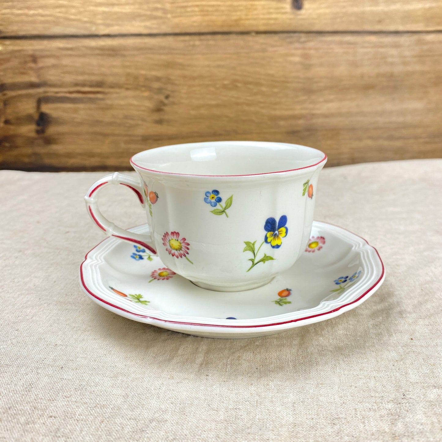 Villeroy & Boch Petit Fleur Tea Cup Saucer Set