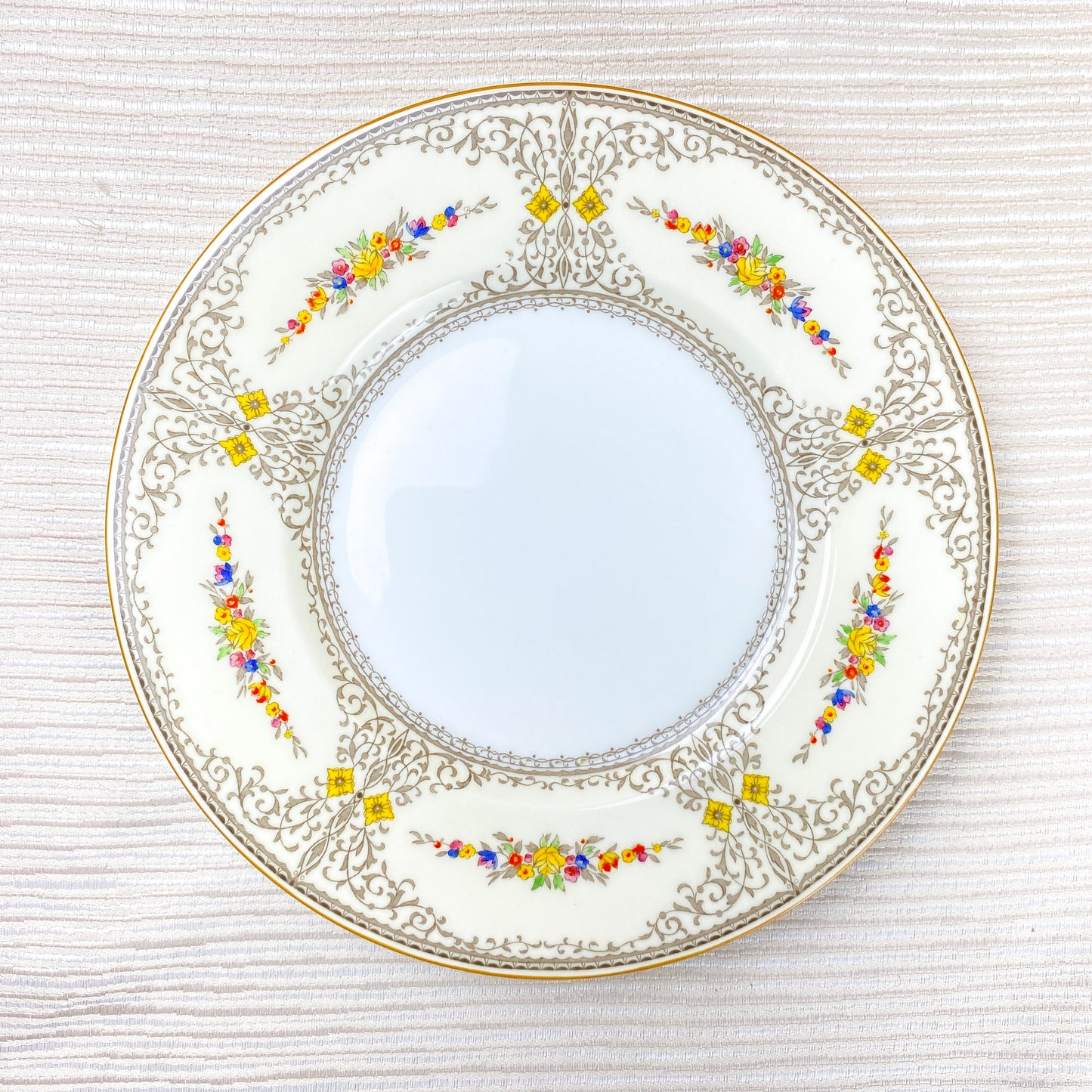 Minton Sheridan B1227 Bread and Lunch Plates