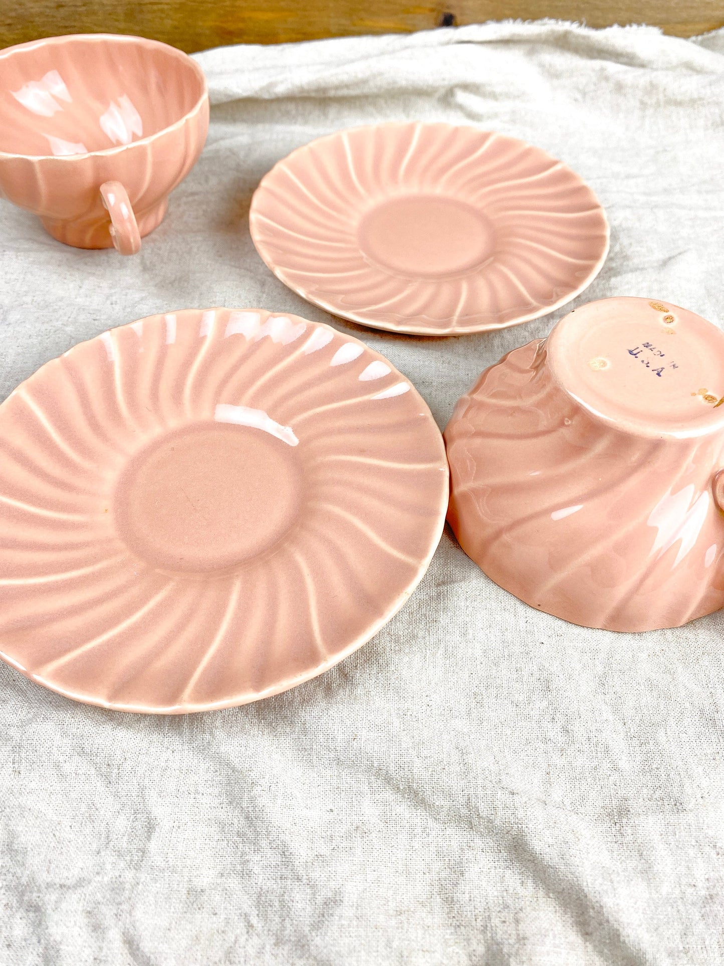 Franciscan Coronado Coral Beige Swirl Teacups & Saucers