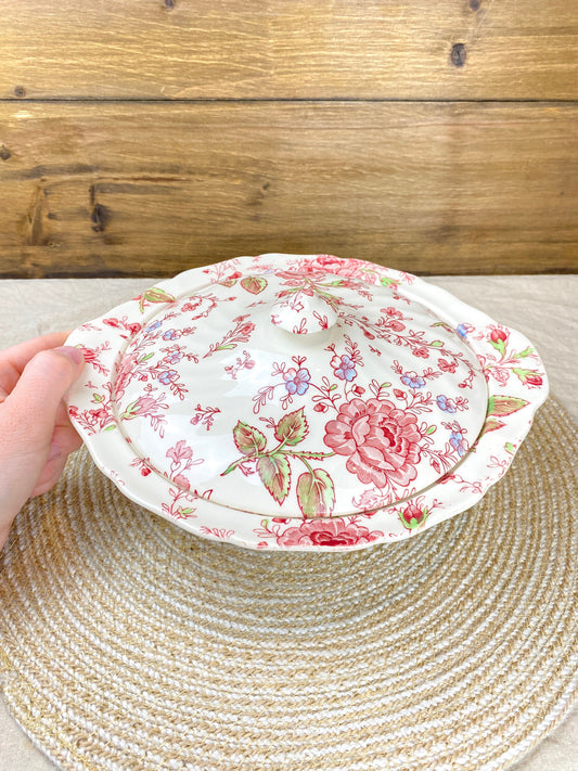 Vintage Johnson Brothers Rose Chintz Round Covered Vegetable