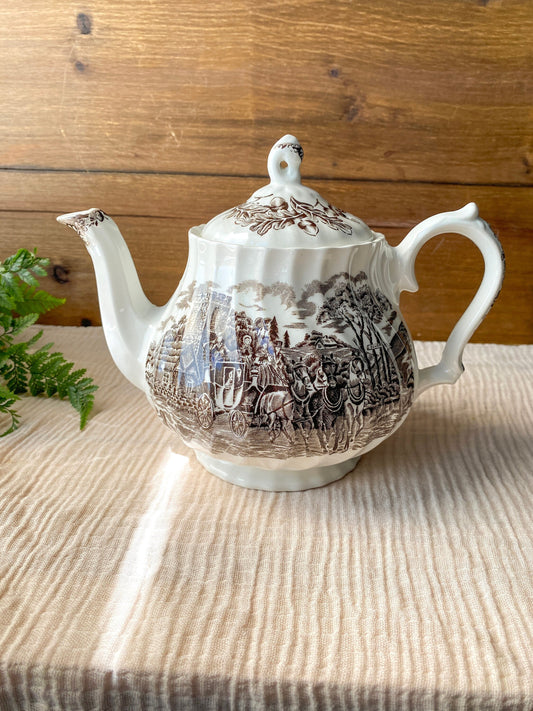 Myott Royal Mail Staffordshire Brown and White Teapot Made in England