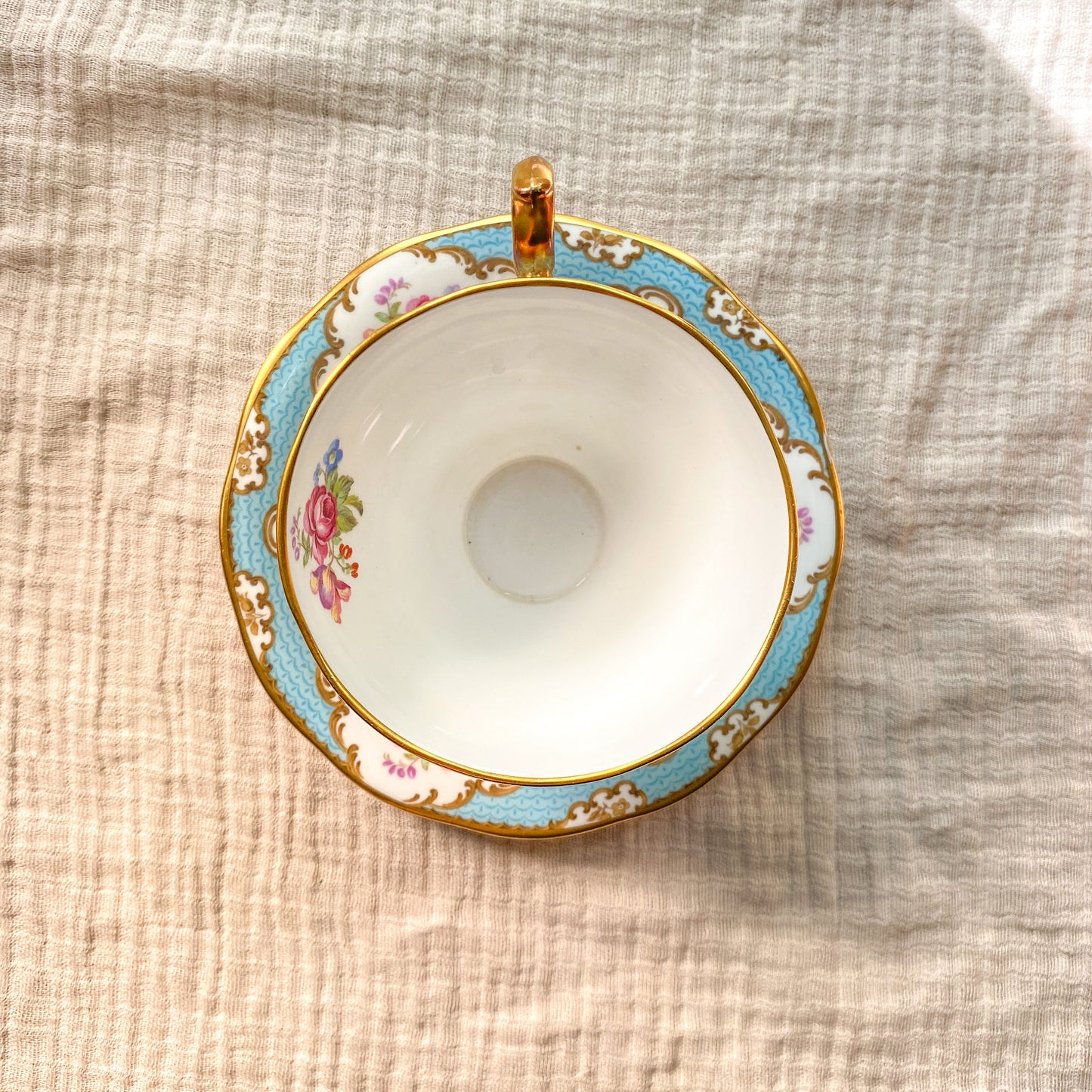 Vintage Queen Anne Lady Eleanor Fine Bone China Teacup & Saucer Set