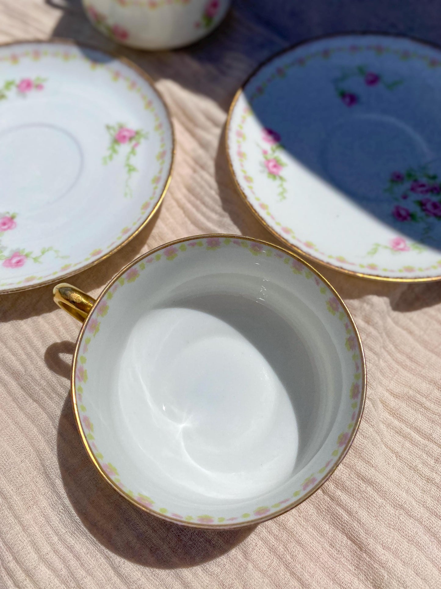 Old Abbey Limoges White and Gold Porcelain Roses Teacups & Saucers