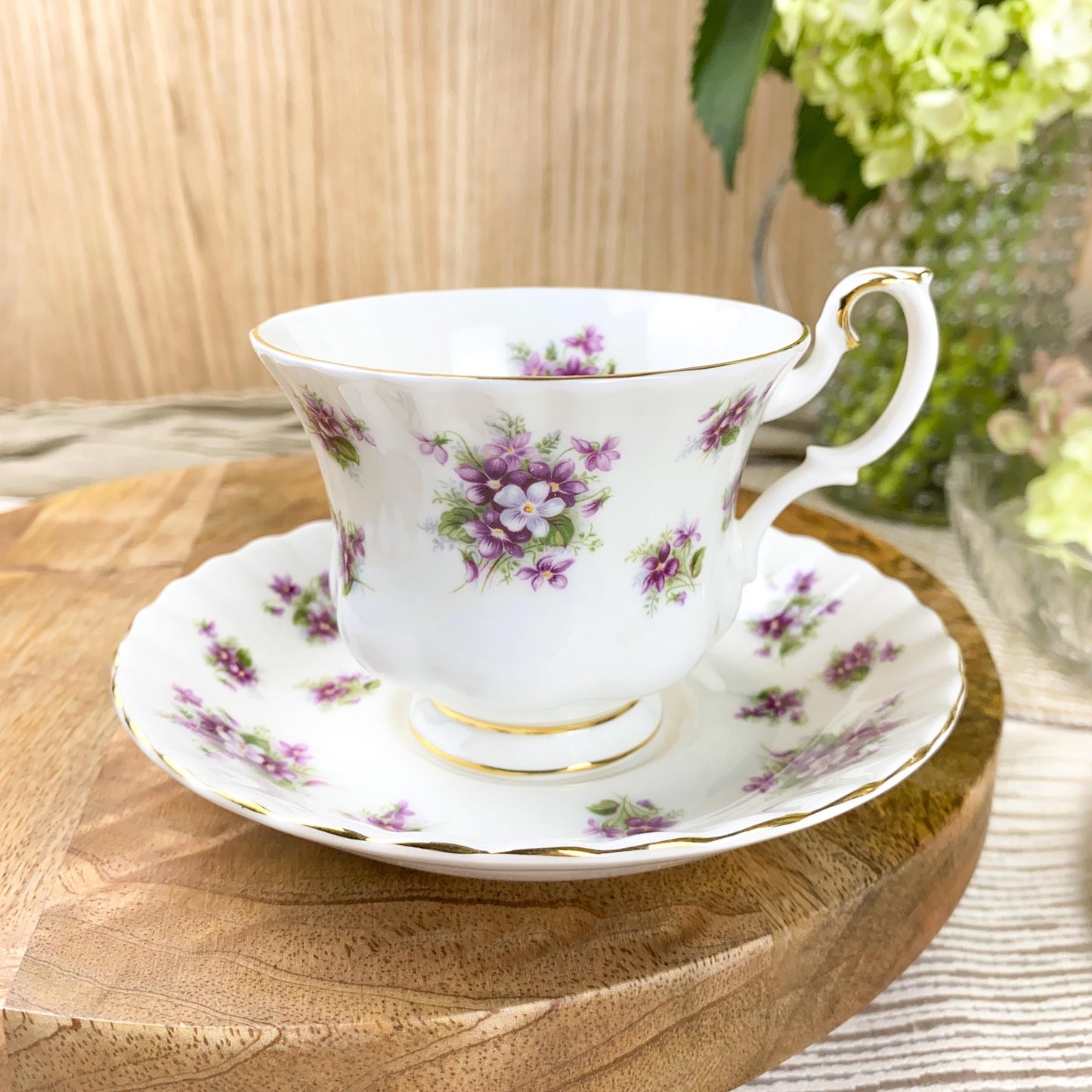 Royal Albert Sweet Violets Bone China Teacup & Saucer Set