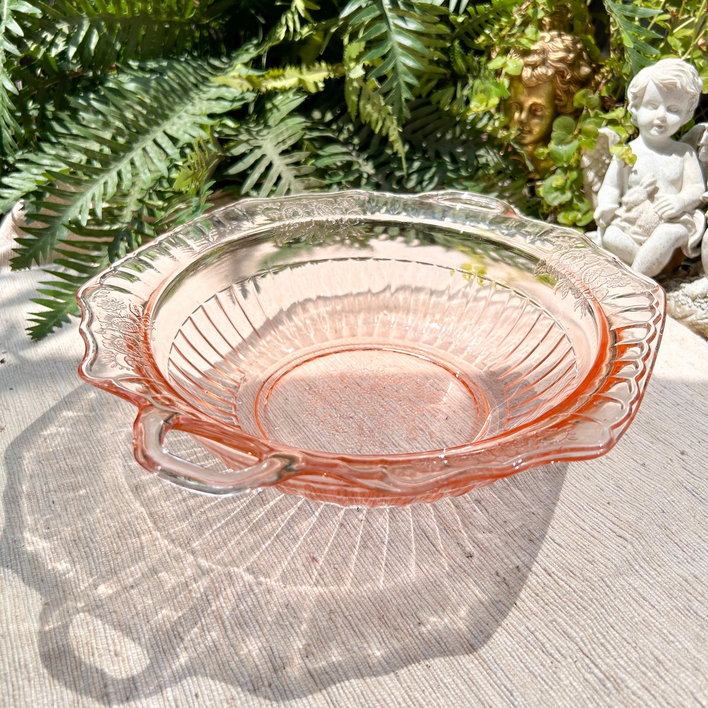 Vintage Anchor Hocking Pink Depression Glass Serving Bowl Collectable Glass