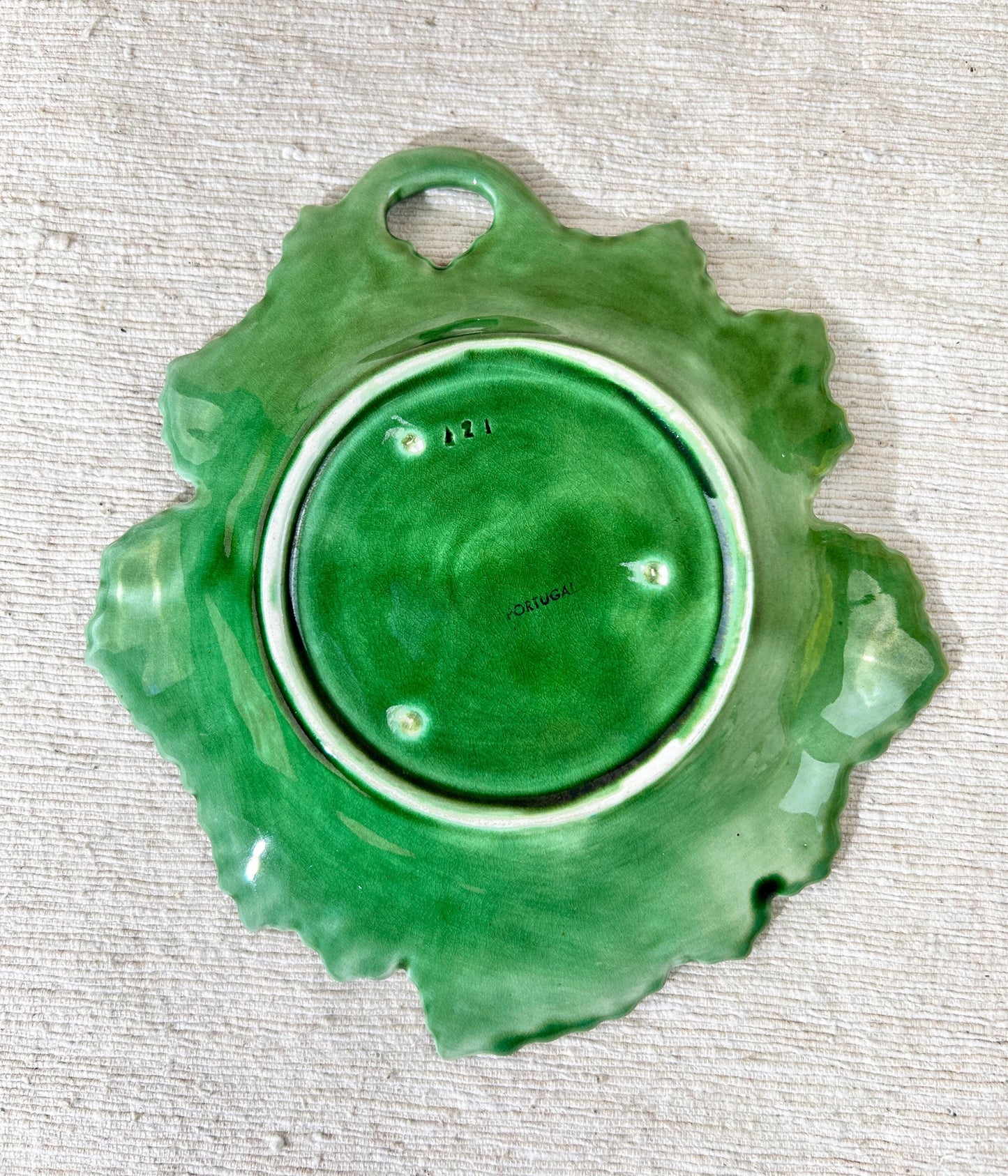 Green Cabbage Ware Leaf Dish