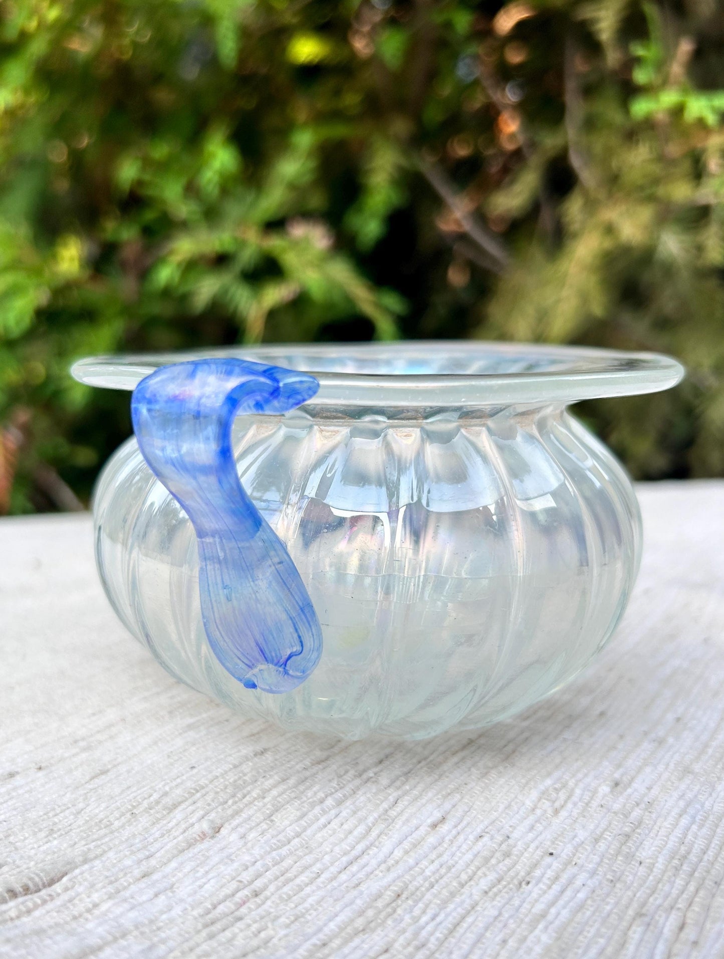 Vintage Opalescent Glass Vase w Handle