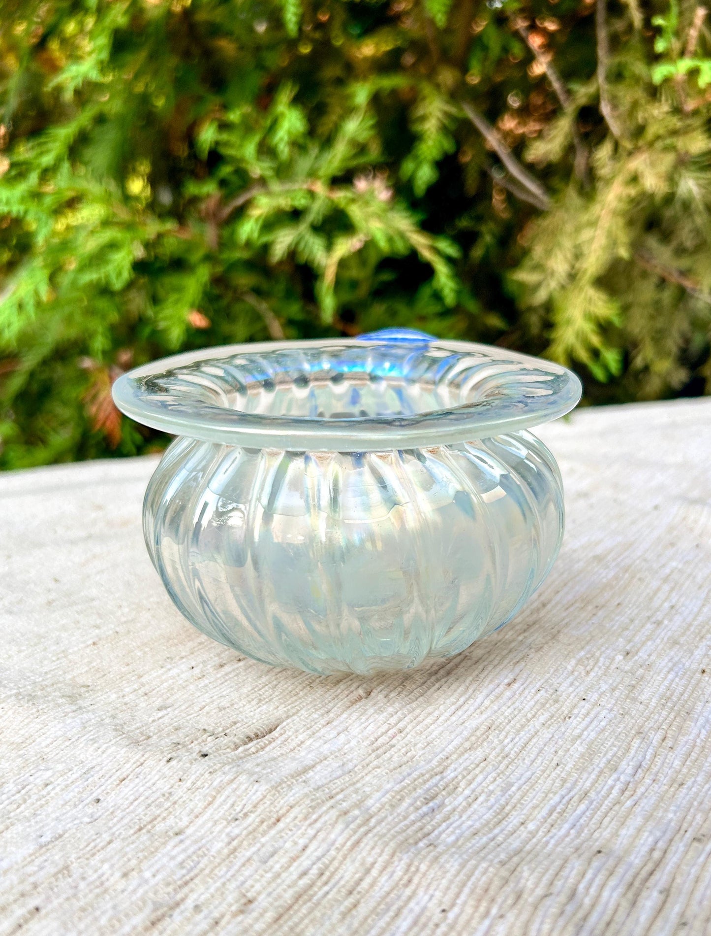 Vintage Opalescent Glass Vase w Handle