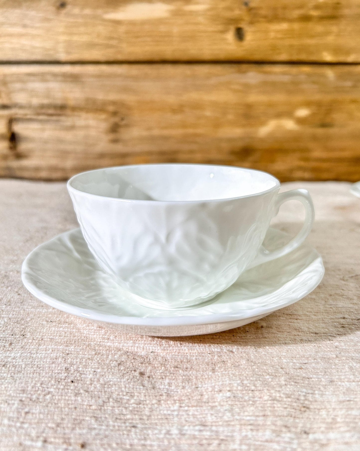 Vintage Wedgwood Countryware White Cabbage Teacup Saucer Set