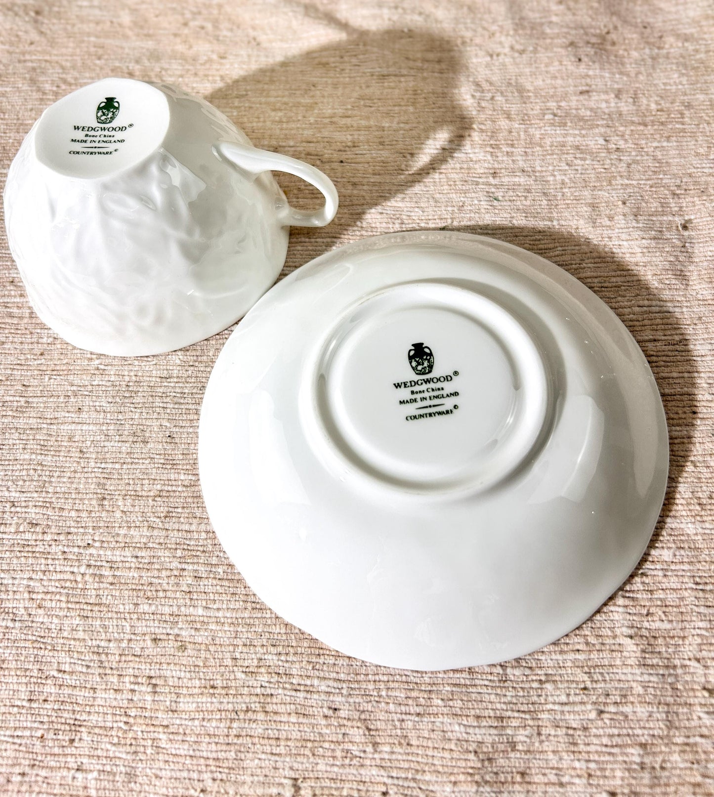 Vintage Wedgwood Countryware White Cabbage Teacup Saucer Set