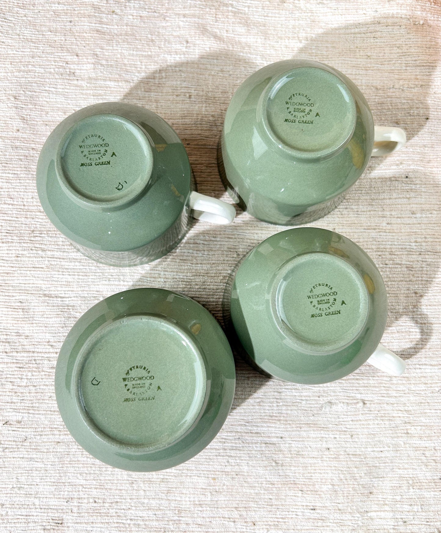 Wedgwood Moss Green Sugar Bowl & Flat Cups