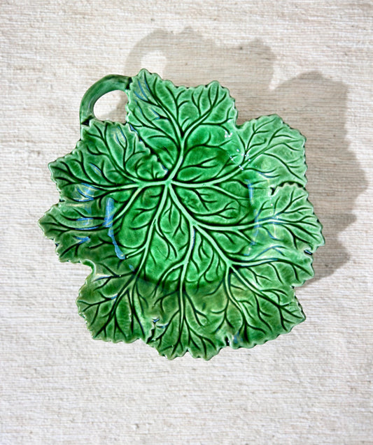 Green Cabbage Ware Leaf Dish