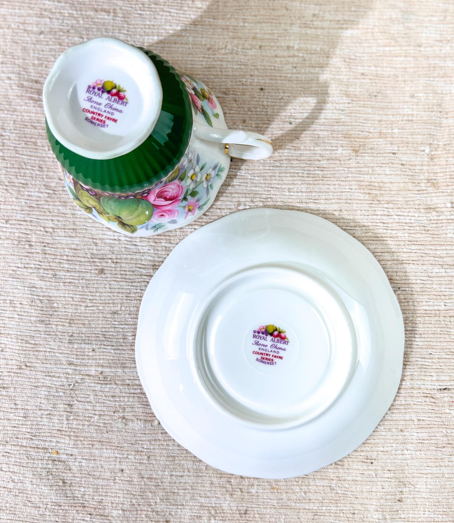 Royal Albert Country Fayre Series Somerset Fine Bone China Teacup & Saucer