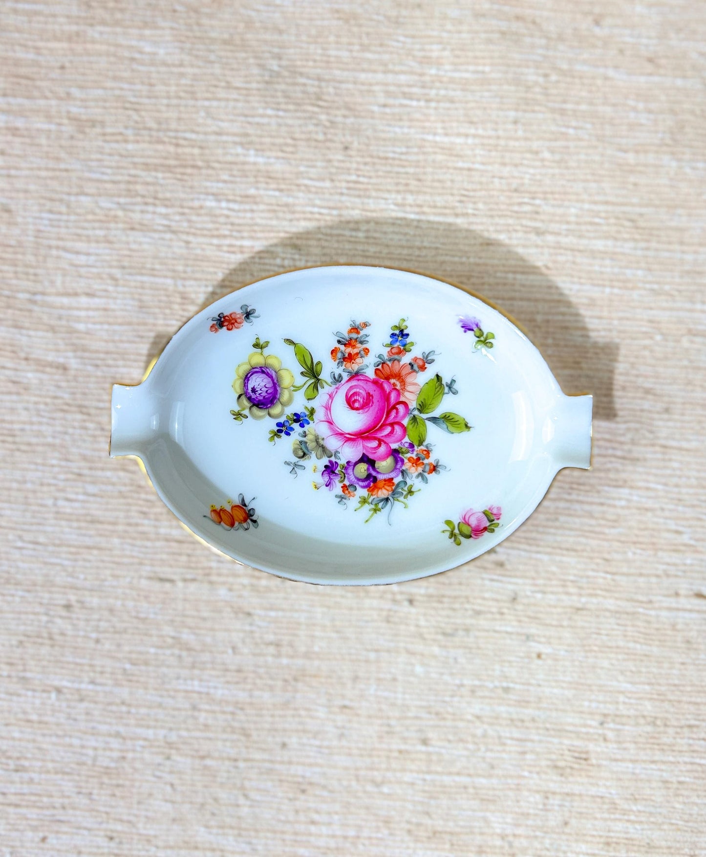 Vintage Herend Hvngary Hand Painted Porcelain Ash Tray