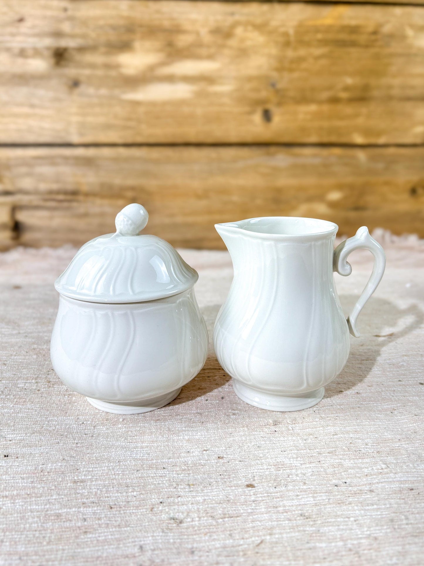 Villeroy & Boch Diamant Fine Porcelain Creamer & Sugar and Bowls