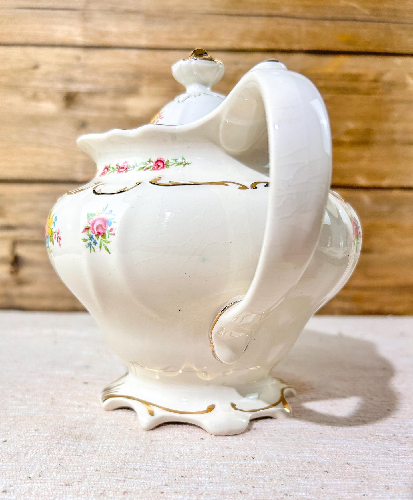 Vintage Sadler England Teapot Pink Roses White & Gold