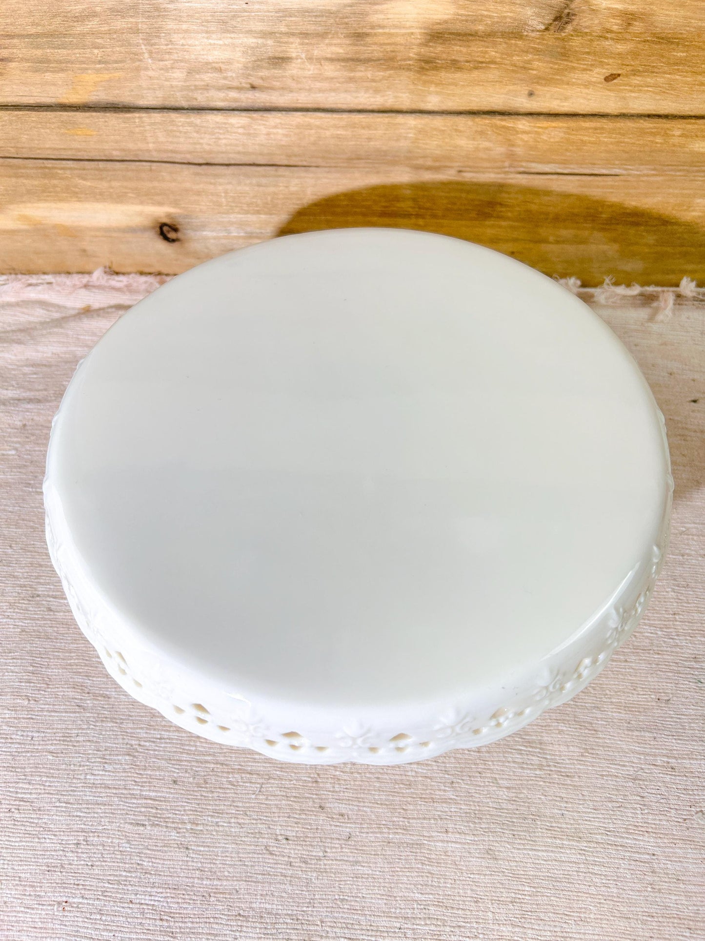 Skye McGhie Cream Lace Pedestal Cake Plate White Porcelain